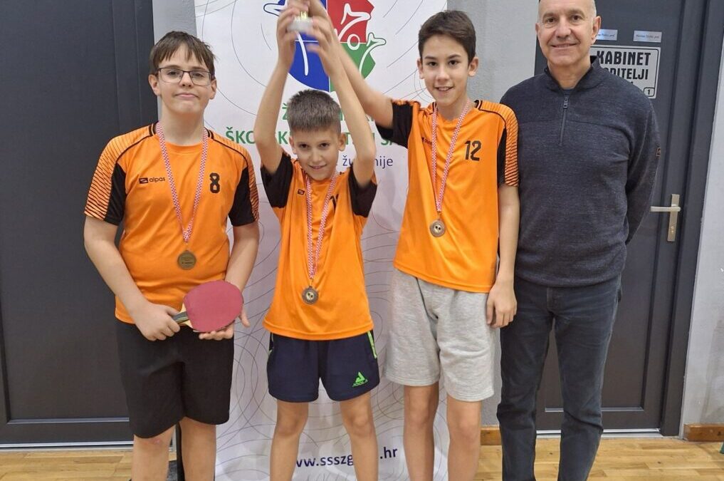 Stolnotenisači treći na županijskom natjecanju