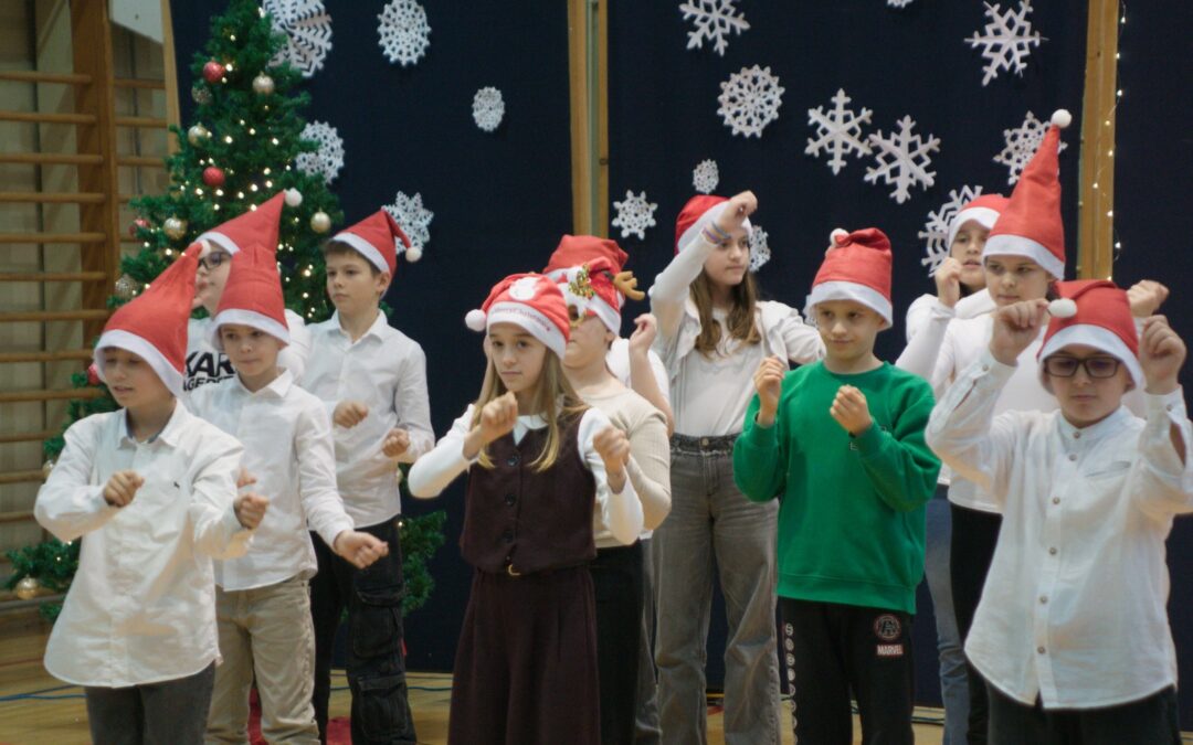 Održana božićna priredba u našoj školi