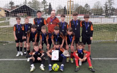 Srebrno odličje za našu ekipu na gradskom Natjecanju u mini nogometu